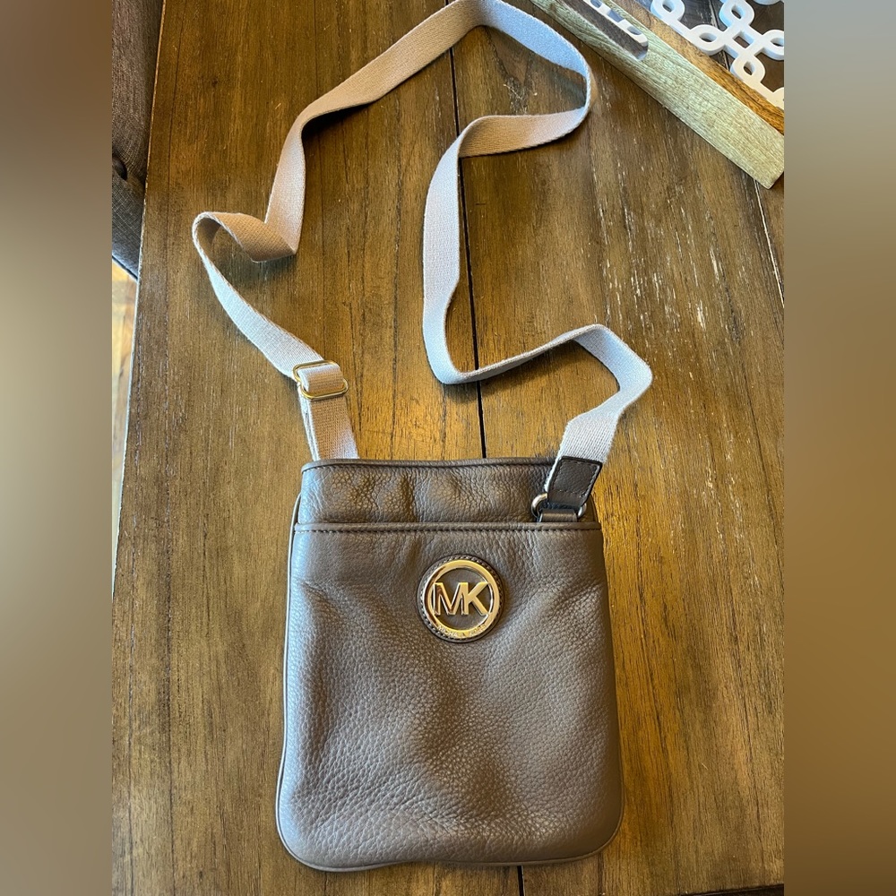 Michael Kors Crossbody